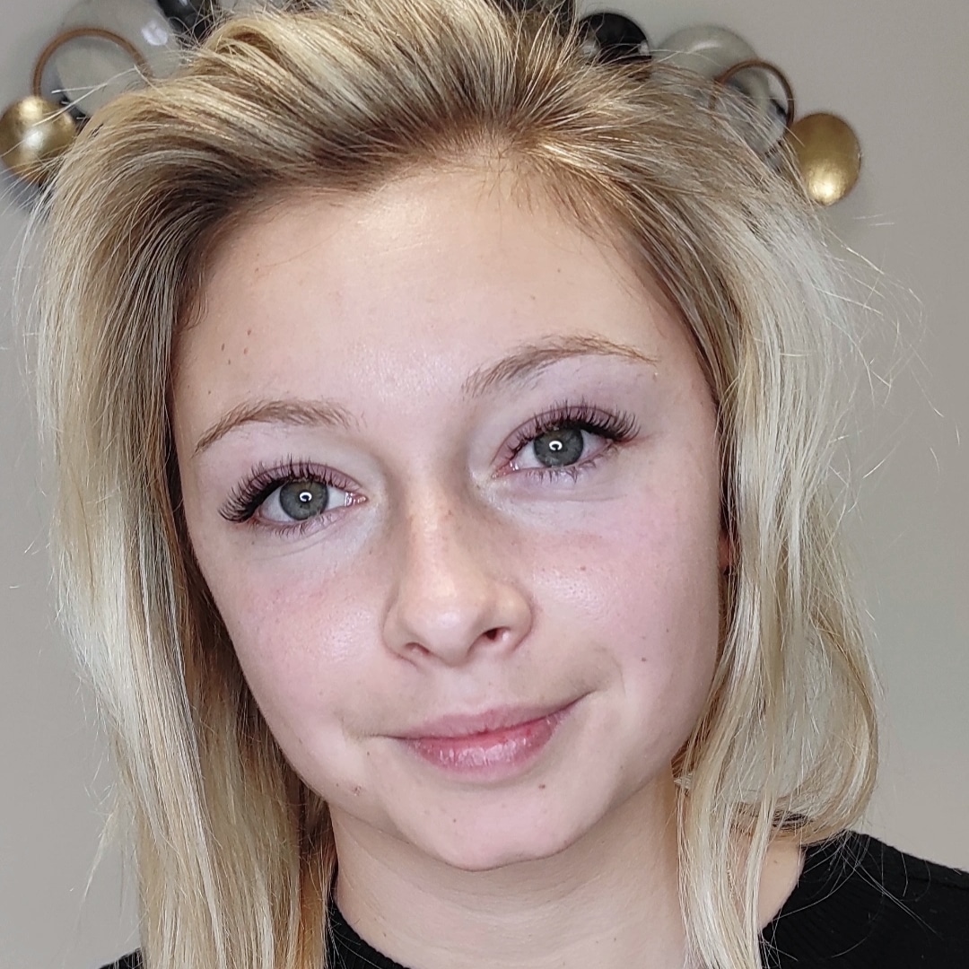 Renicils - Formations et prestation extensions de cils