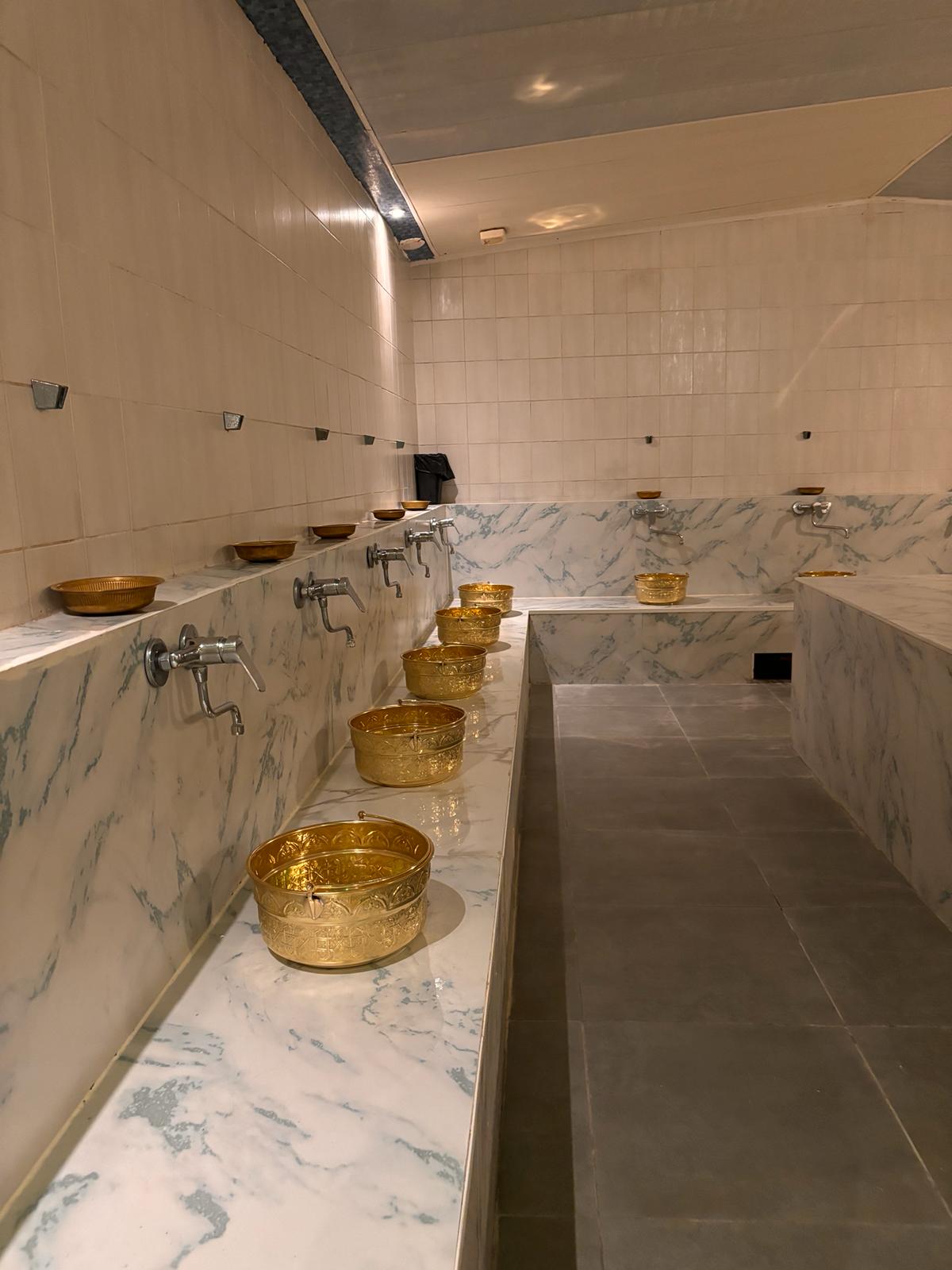 HAMMAM D'HYGEE O BAINS D'ISIS