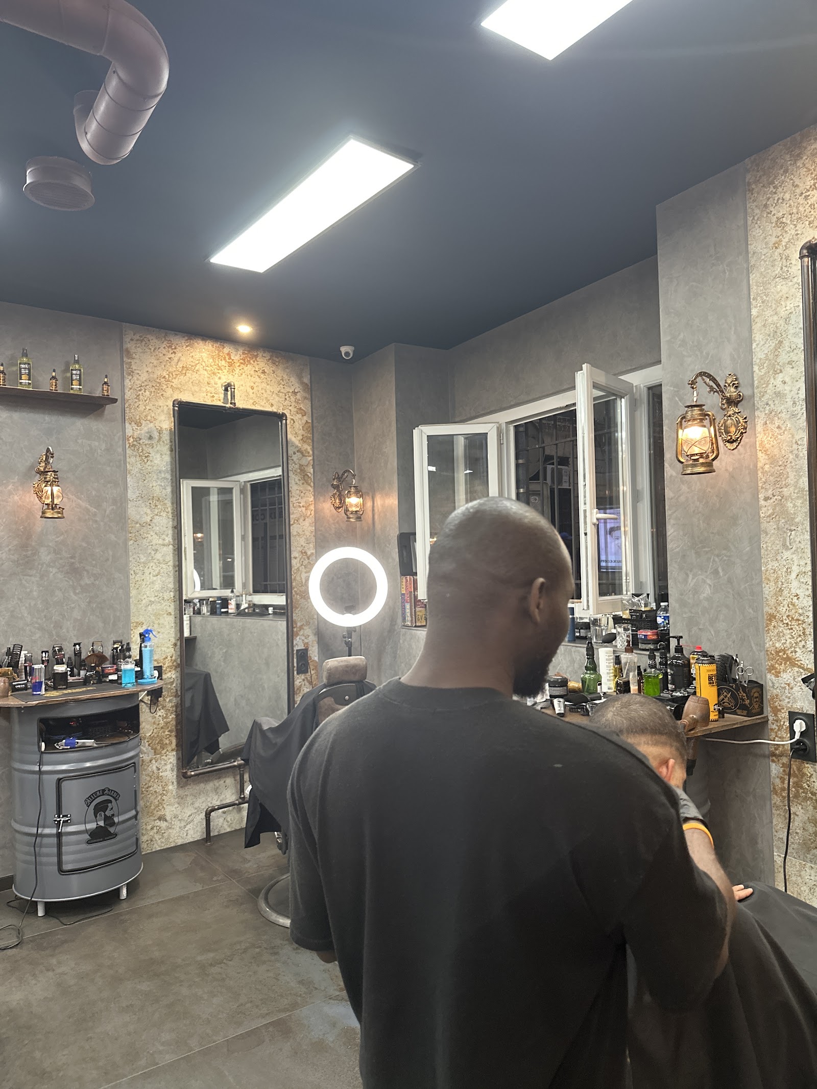 Allure Barber