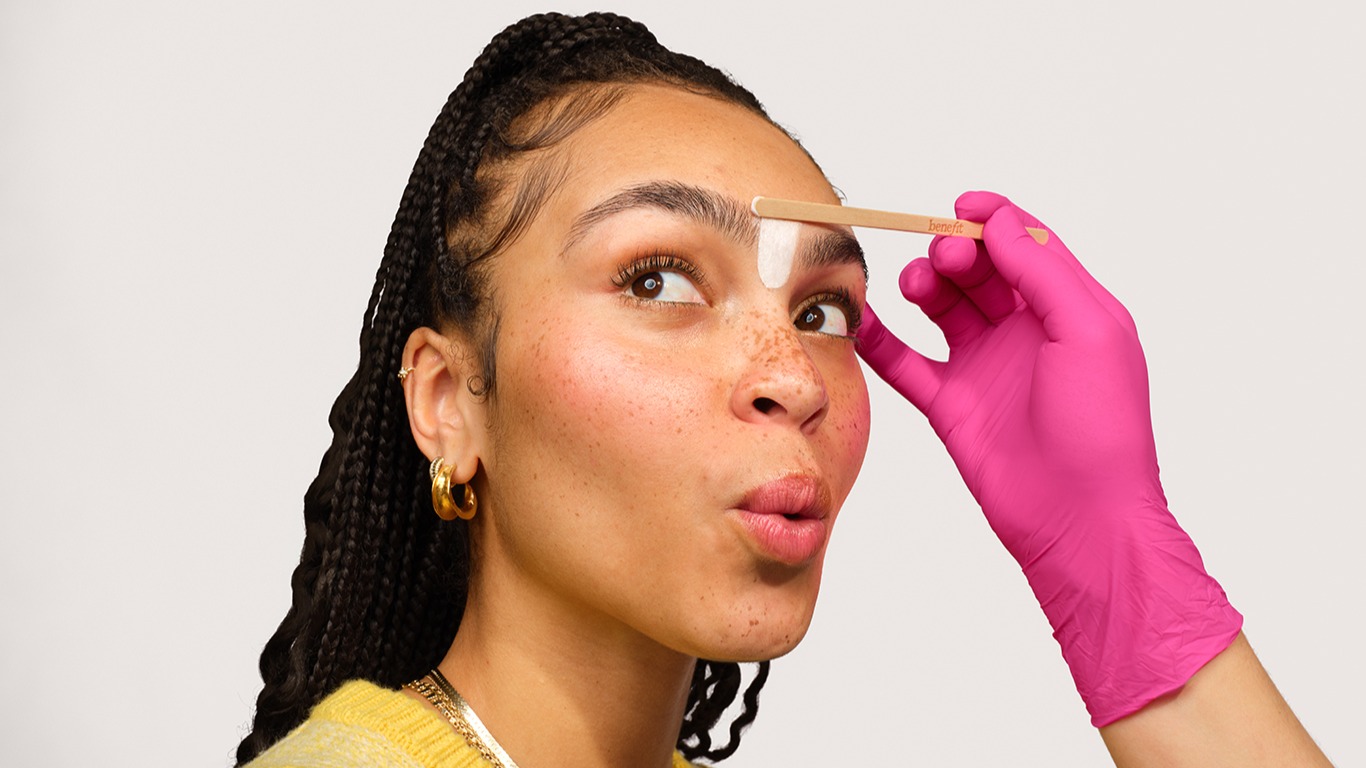 Benefit BrowBar Bar à Sourcils - Lille Euralille