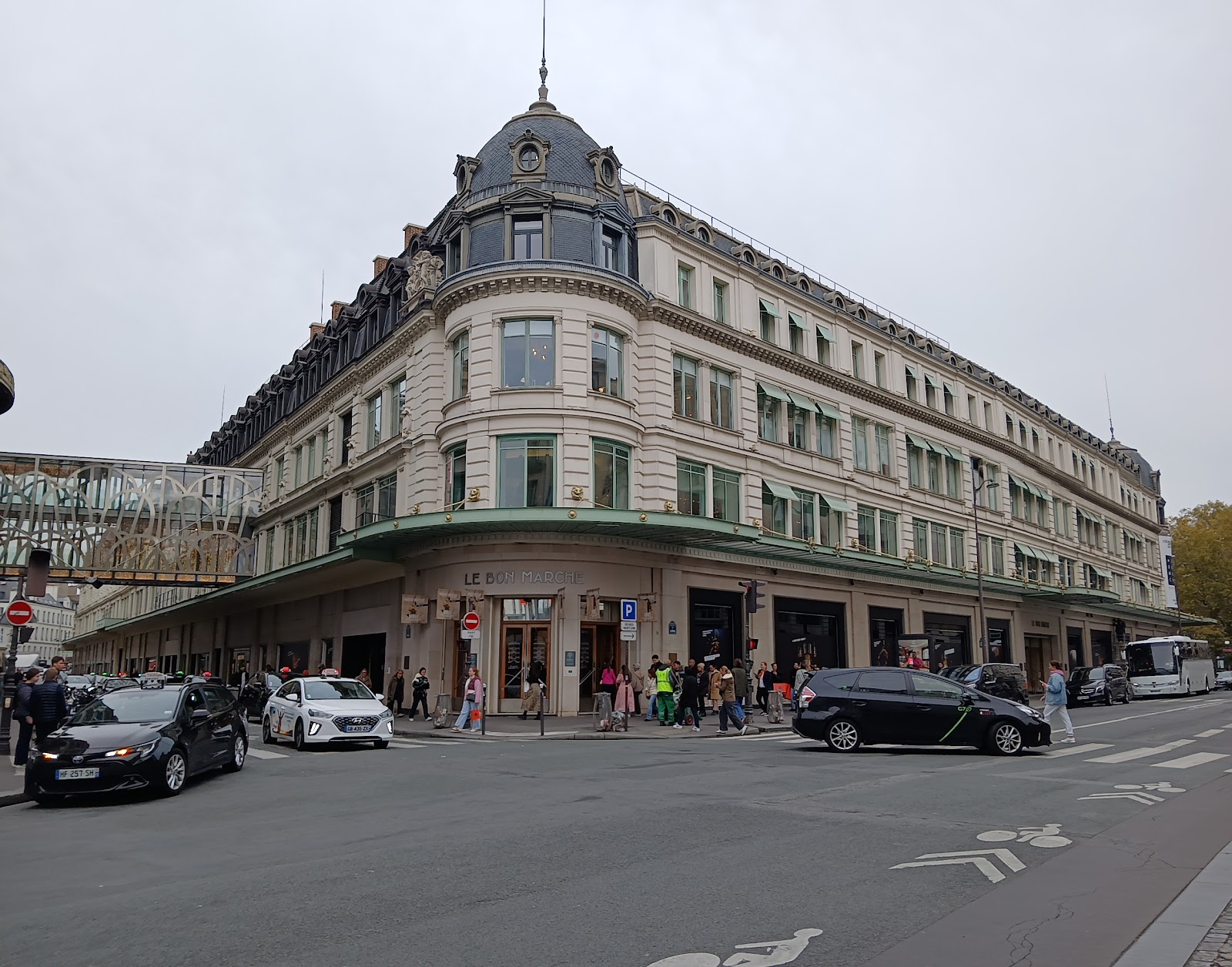 Dupin Nail Bar (depuis 2012) Ouvert le Dimanche Manucure