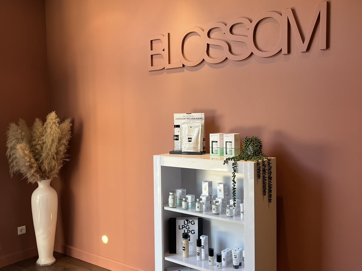 Blossom Clinic - Épilation Définitive & Massage Reims - Soins Minceur
