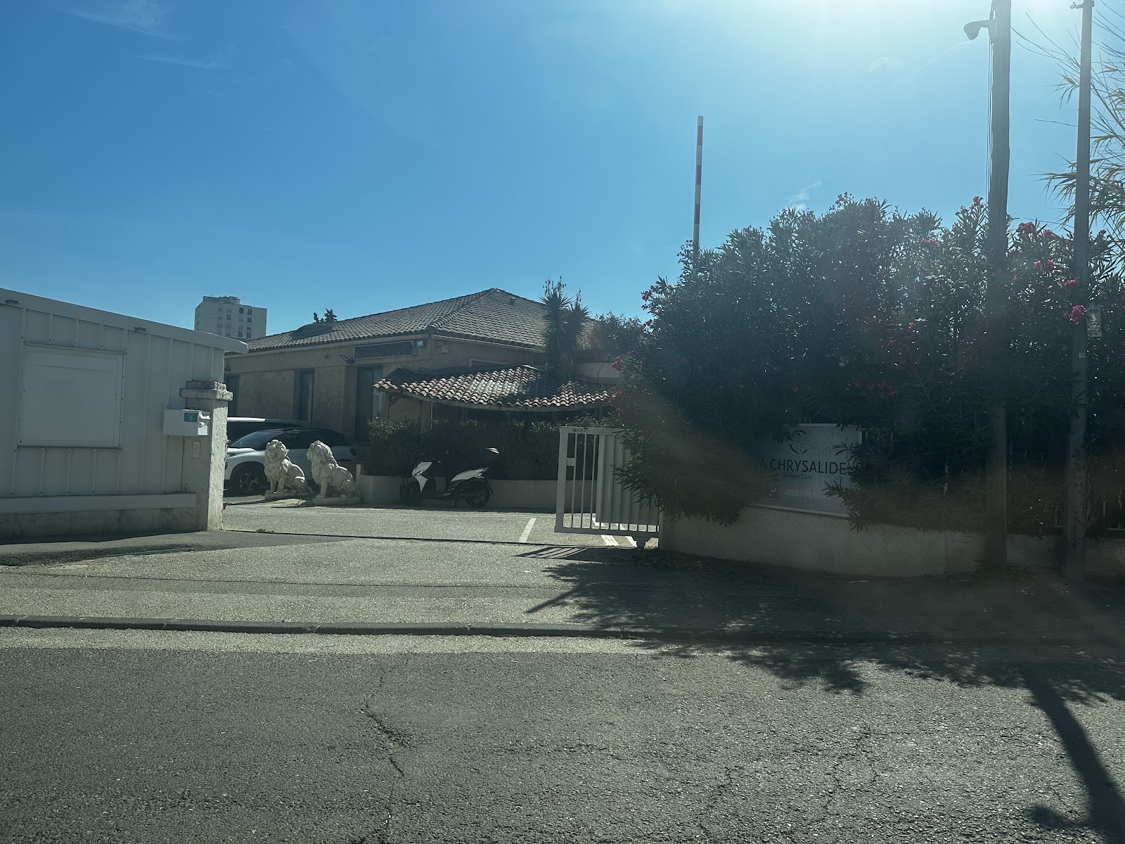 La Chrysalide club