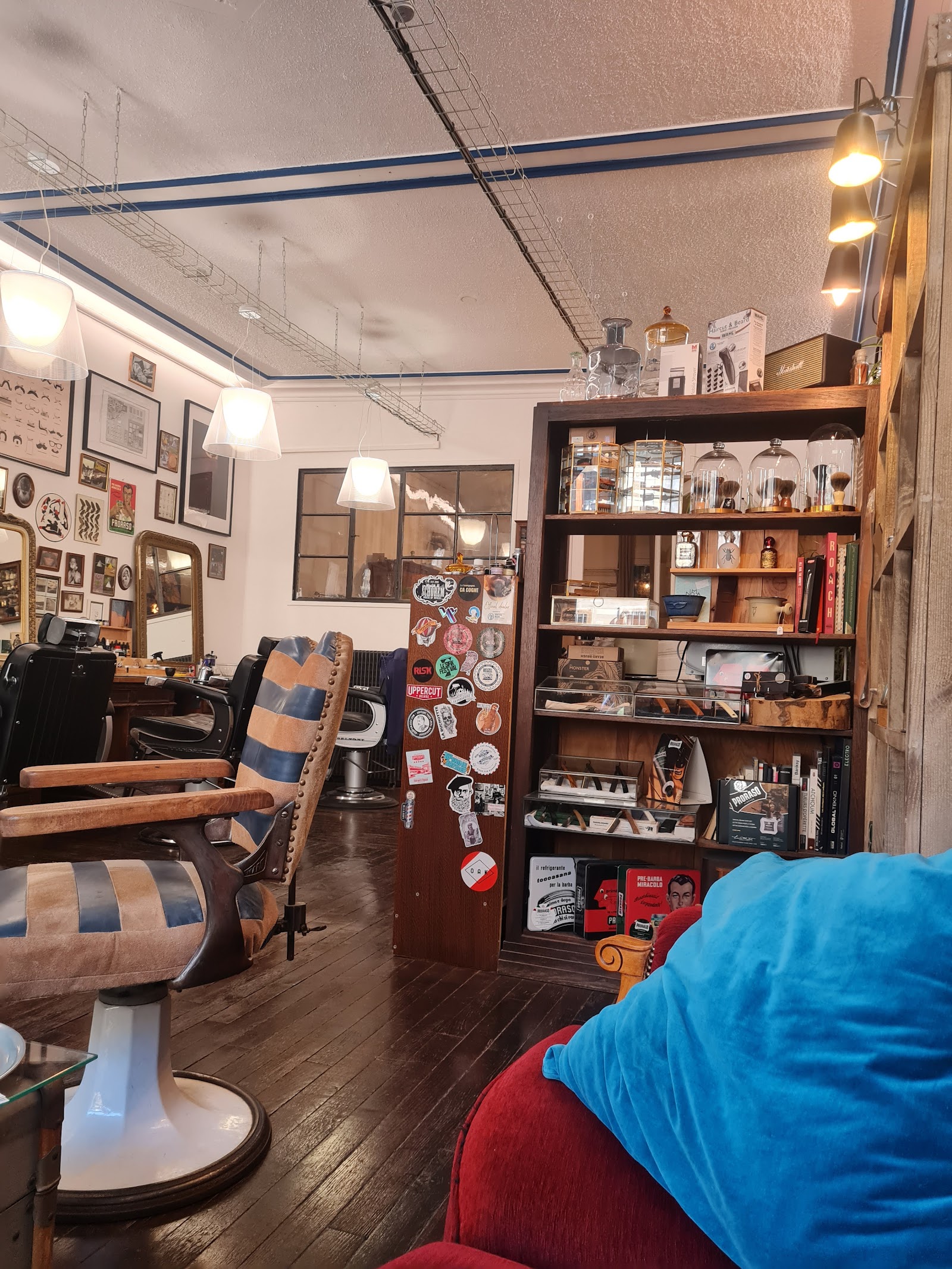 Cinq Huitième - Barbershop