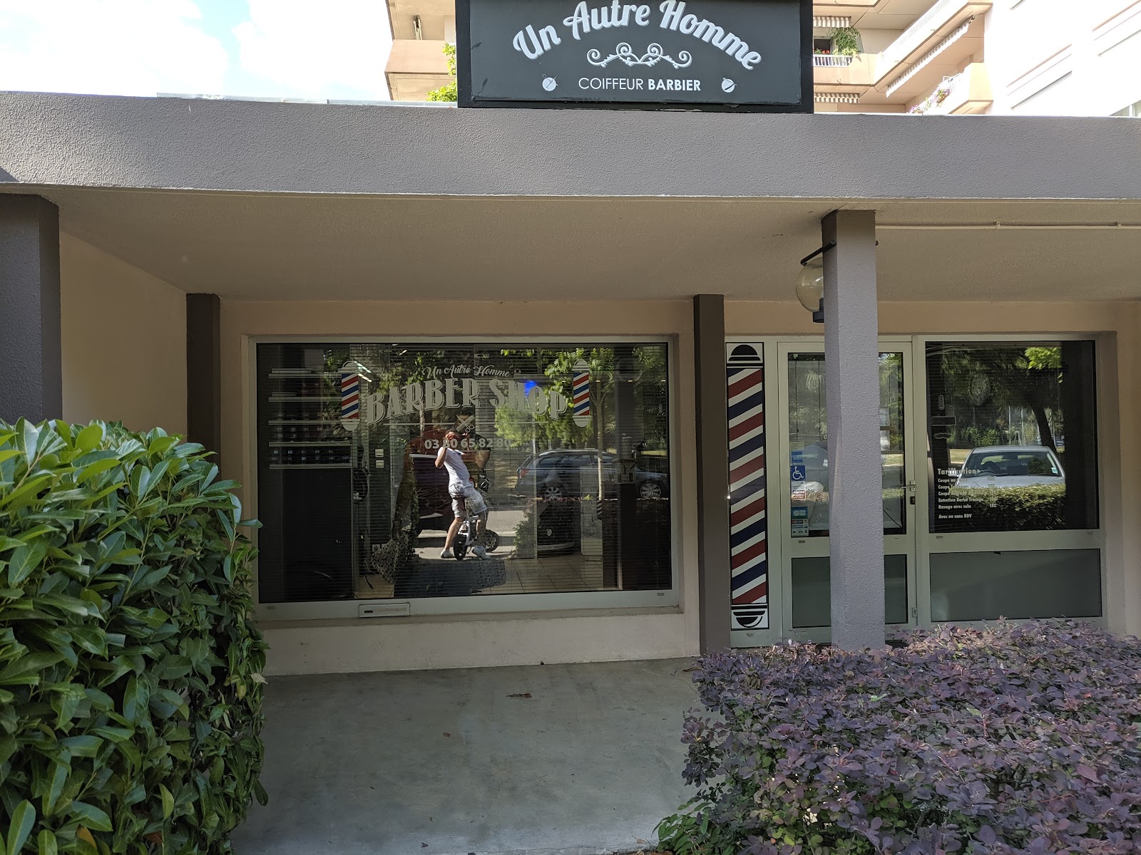 Coiffeur Barbier Un Autre Homme