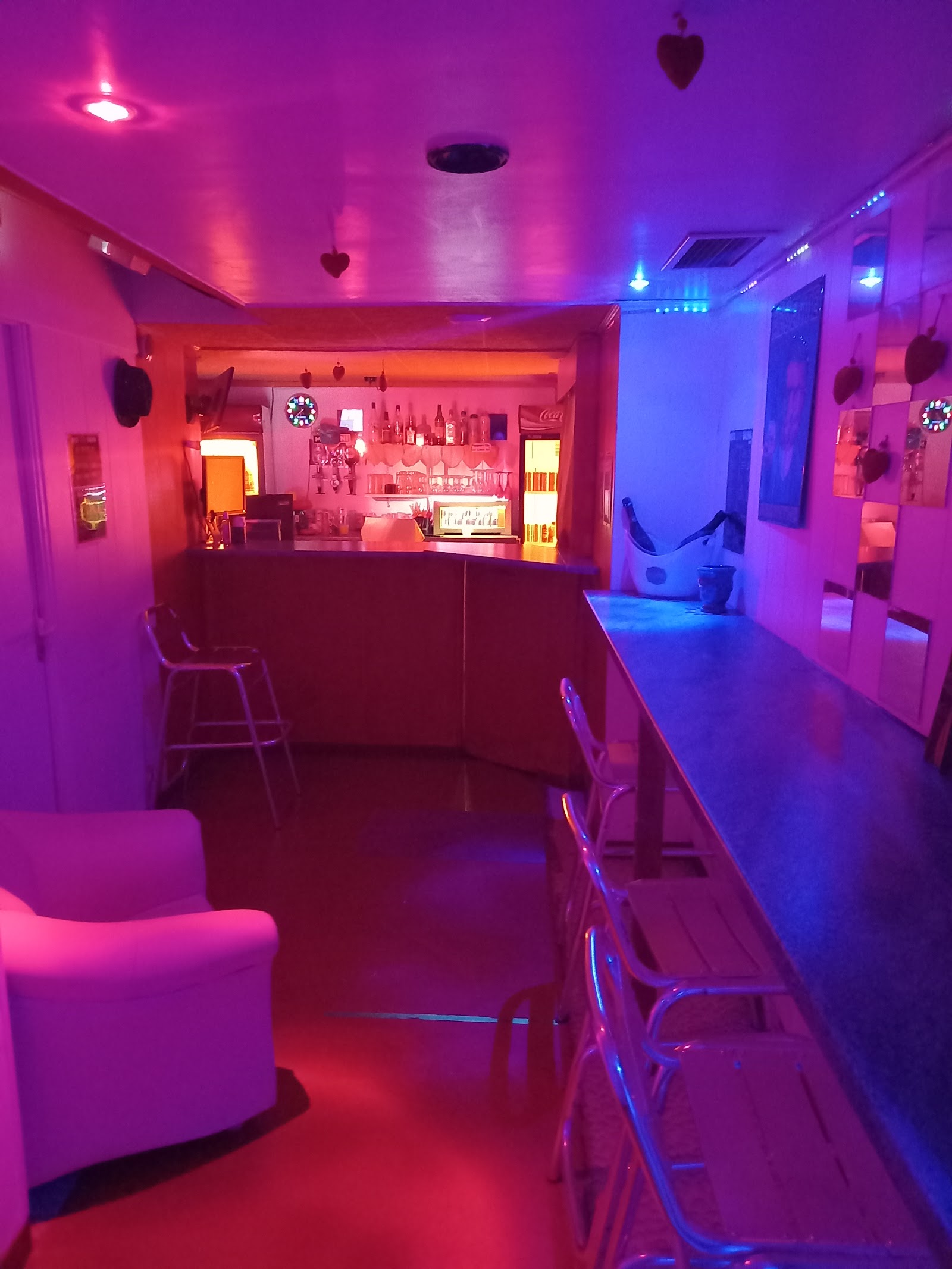 REX CLUB SAUNA NIMES