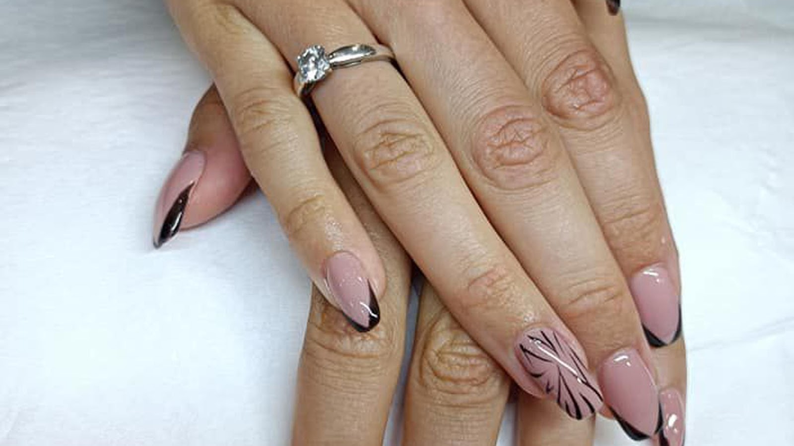 Nadia Ongles Esthetique