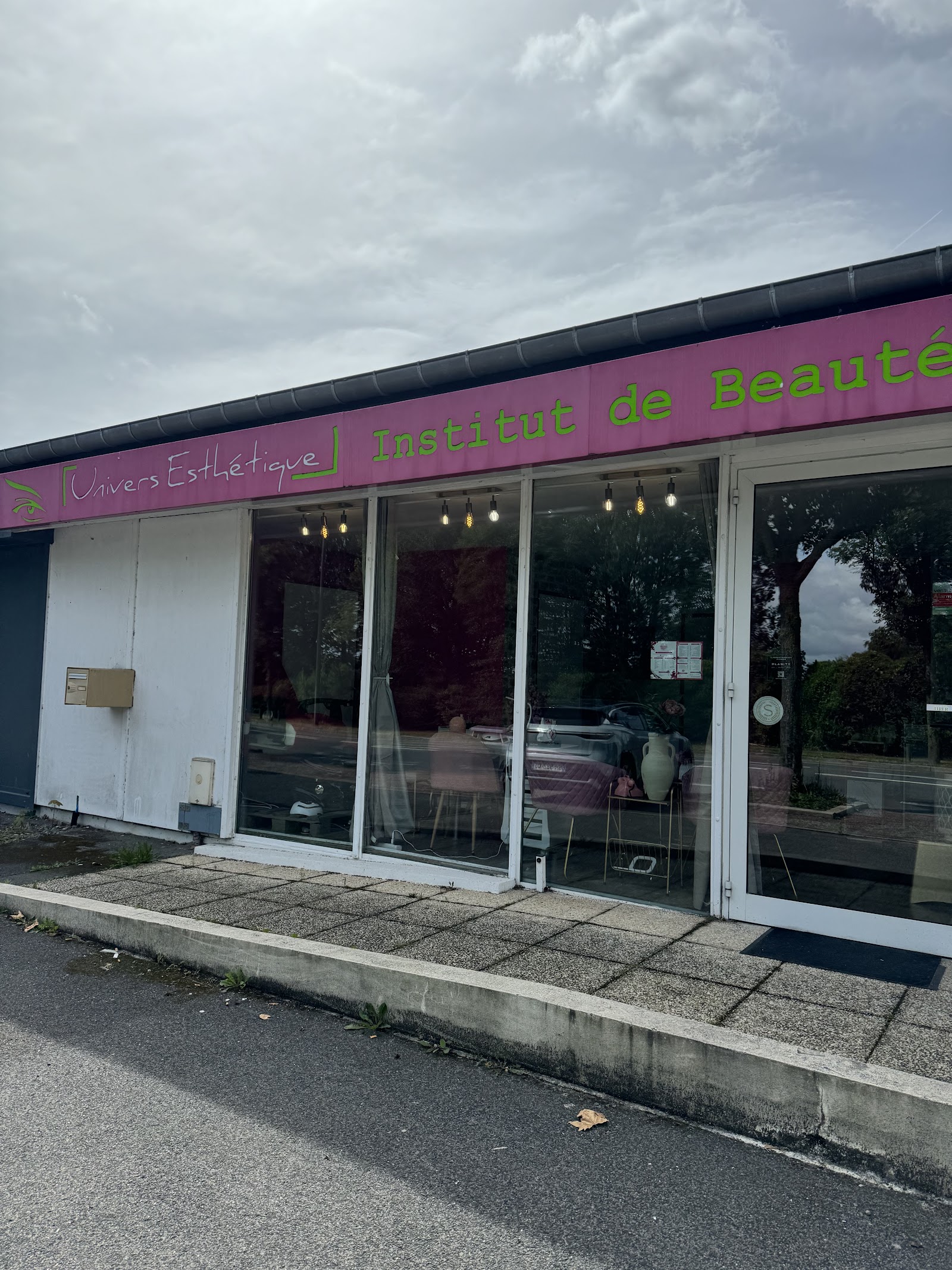 Univers Esthétique - Amiens