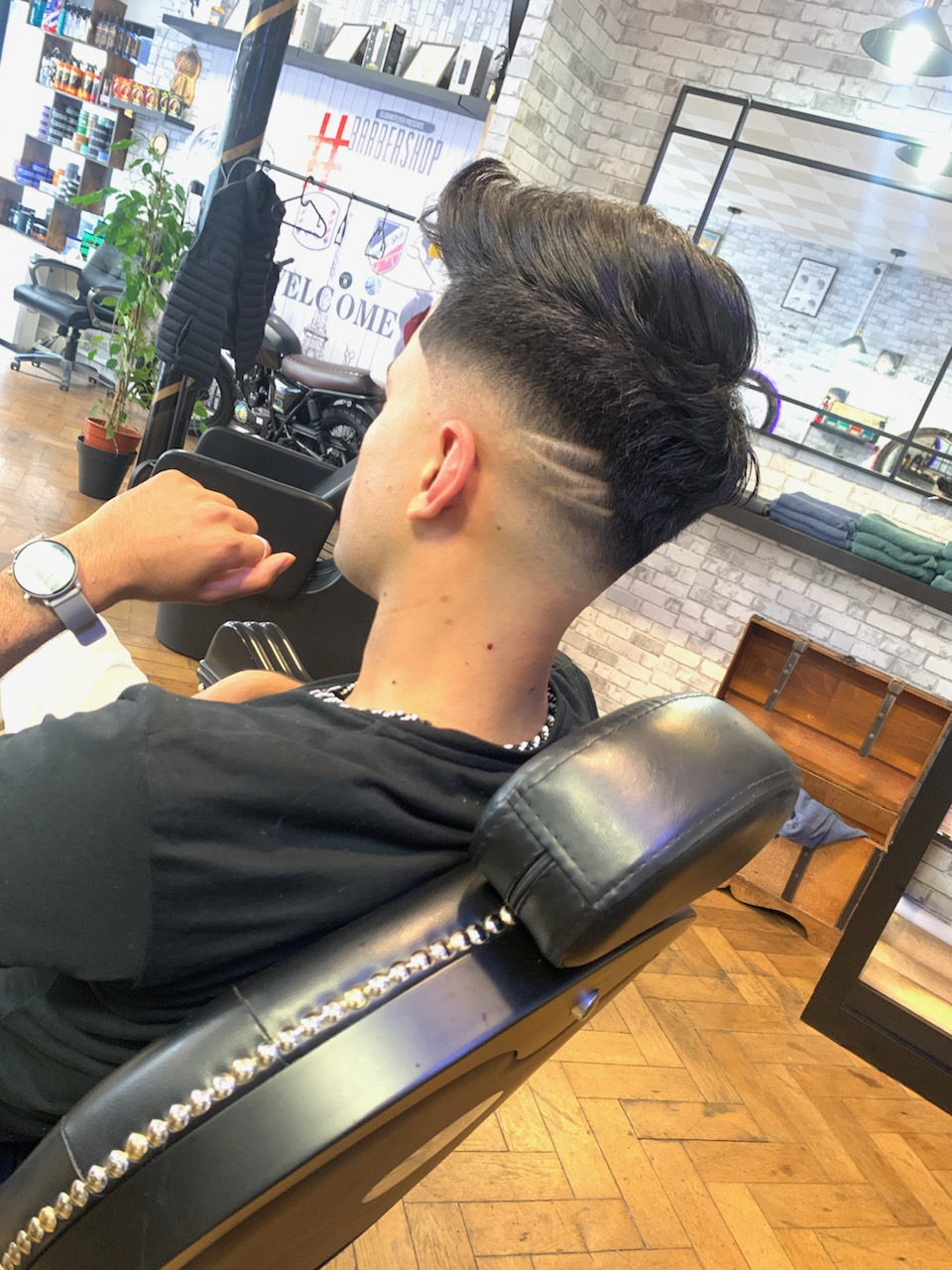 # COIFFEUR BARBER SHOP 57