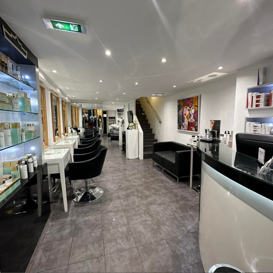 La Maison de Beauté - (180 m2 de coiffure et d’esthétique)