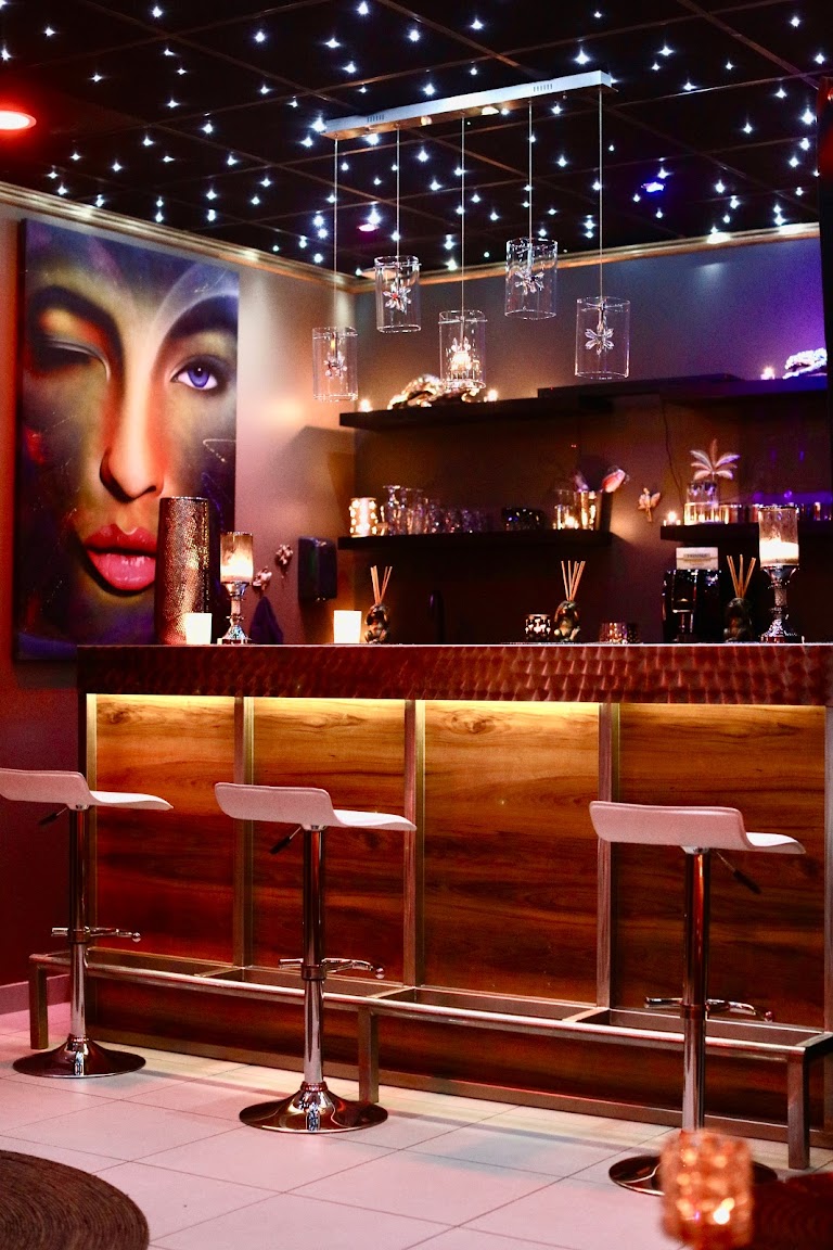 33 by OZEN Sauna Club libertin