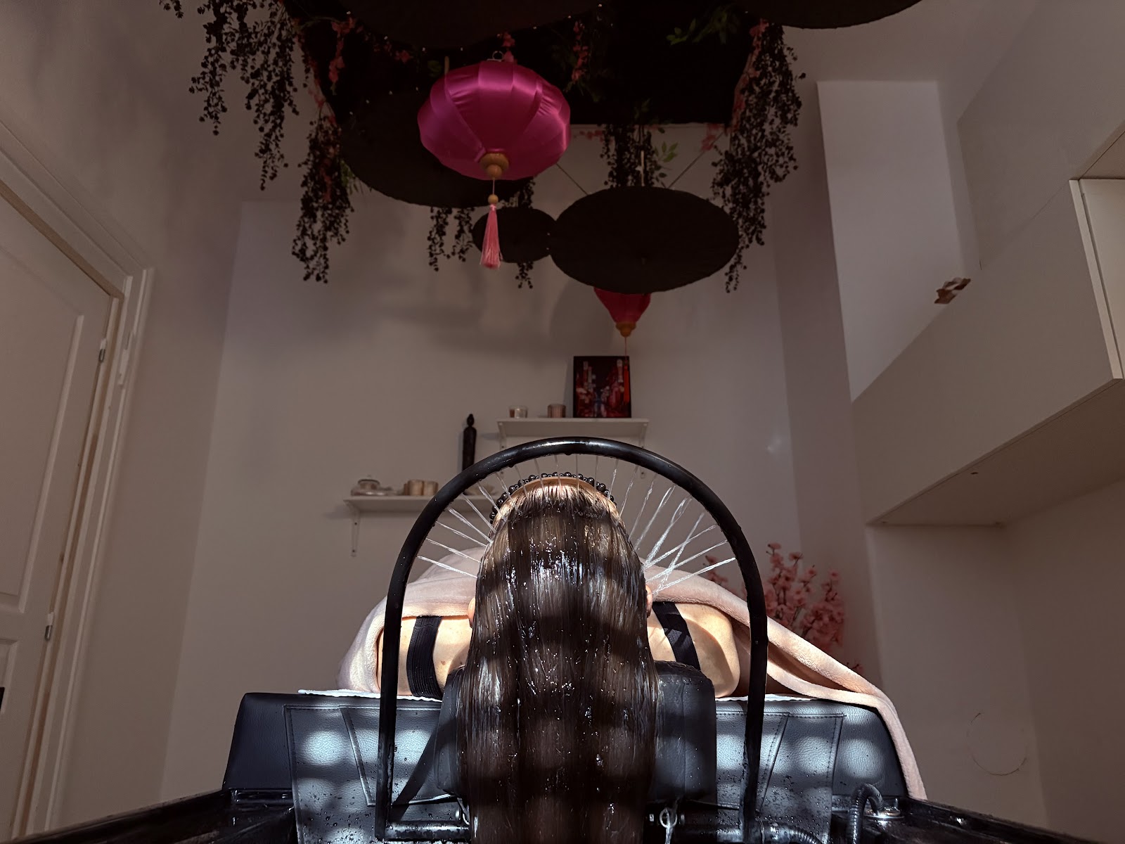 The Glow Beauty Bar & HeadSpa | MULHOUSE