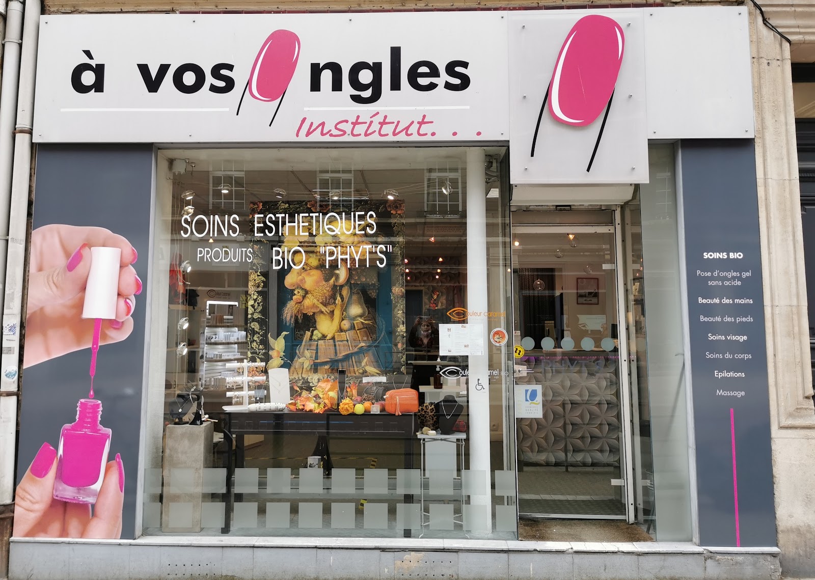 A Vos Ongles Institut