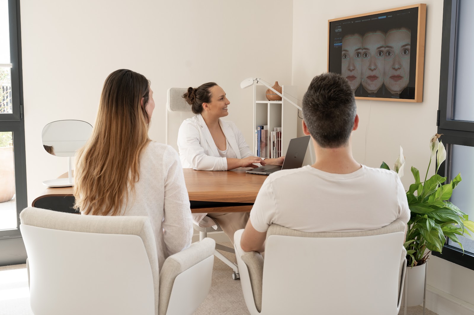 Clinique Confidence - Epilation laser - Détatouage laser - Médecine esthétique - Orthodontie Invisalign Lille