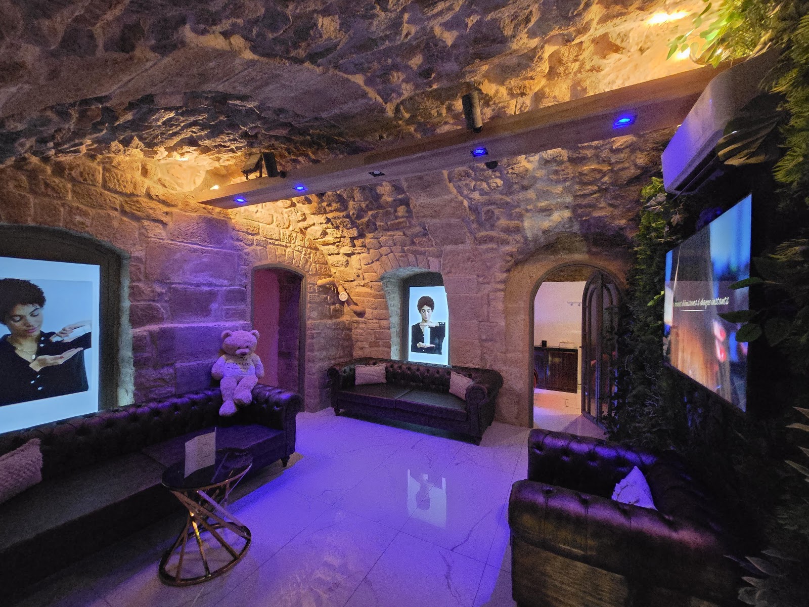 LE SECRET VENDOME