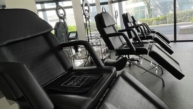 Brow Room Artist Academy