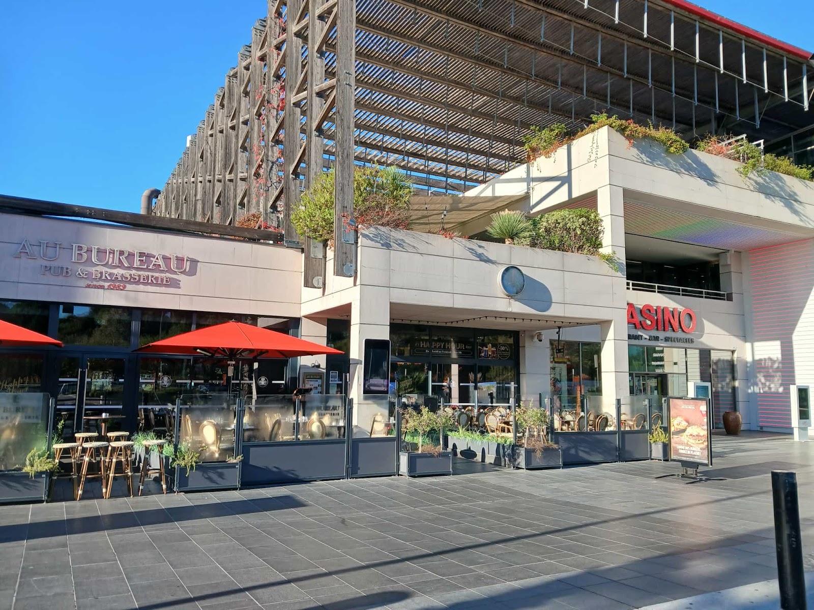 Shopping Promenade