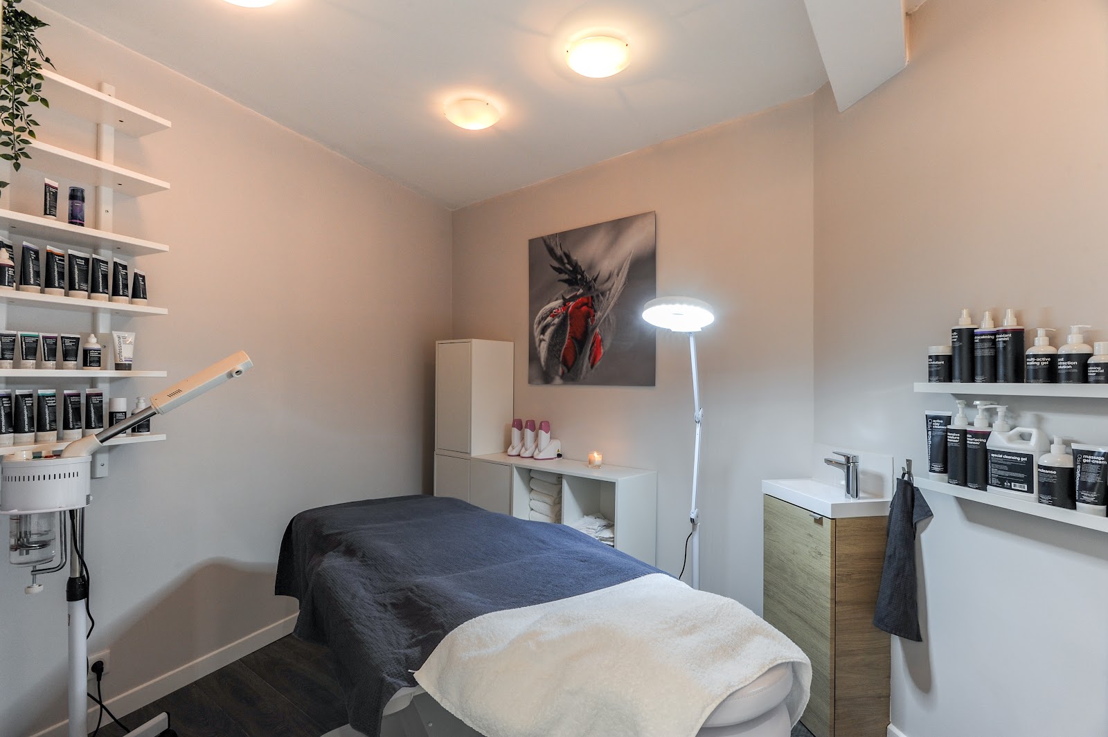 EmSkincare 🇸🇪🇬🇧🇫🇷