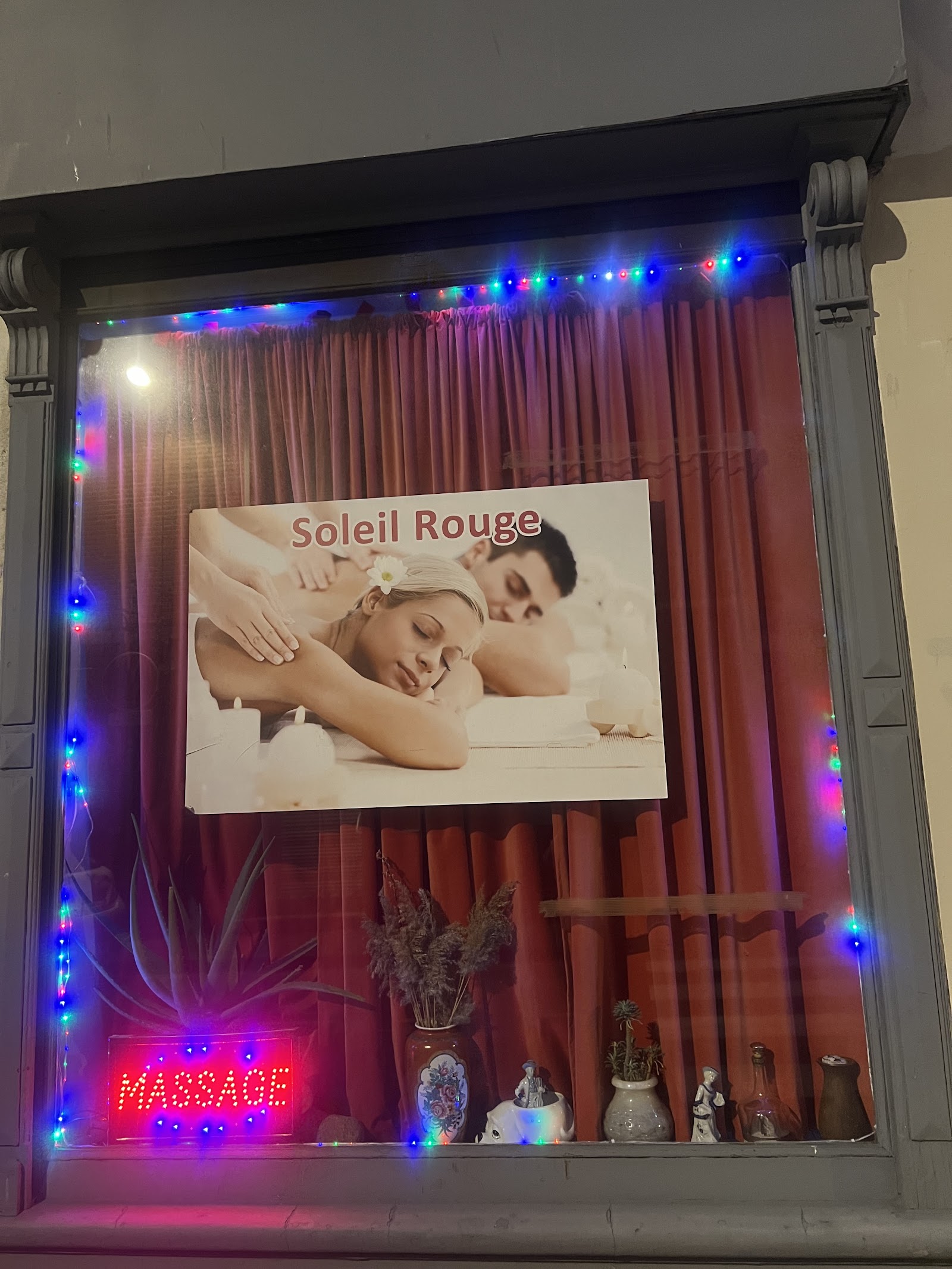 soleil rouge massage relaxation
