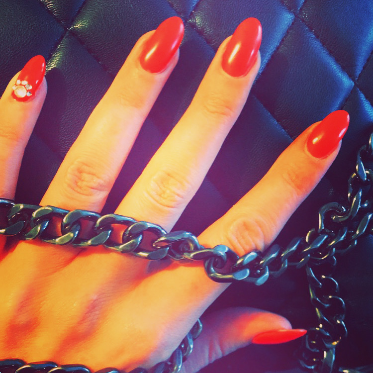 Laure Manucure&Spa ( Laure Au Bout Des Ongles + Aquacorps) Calais