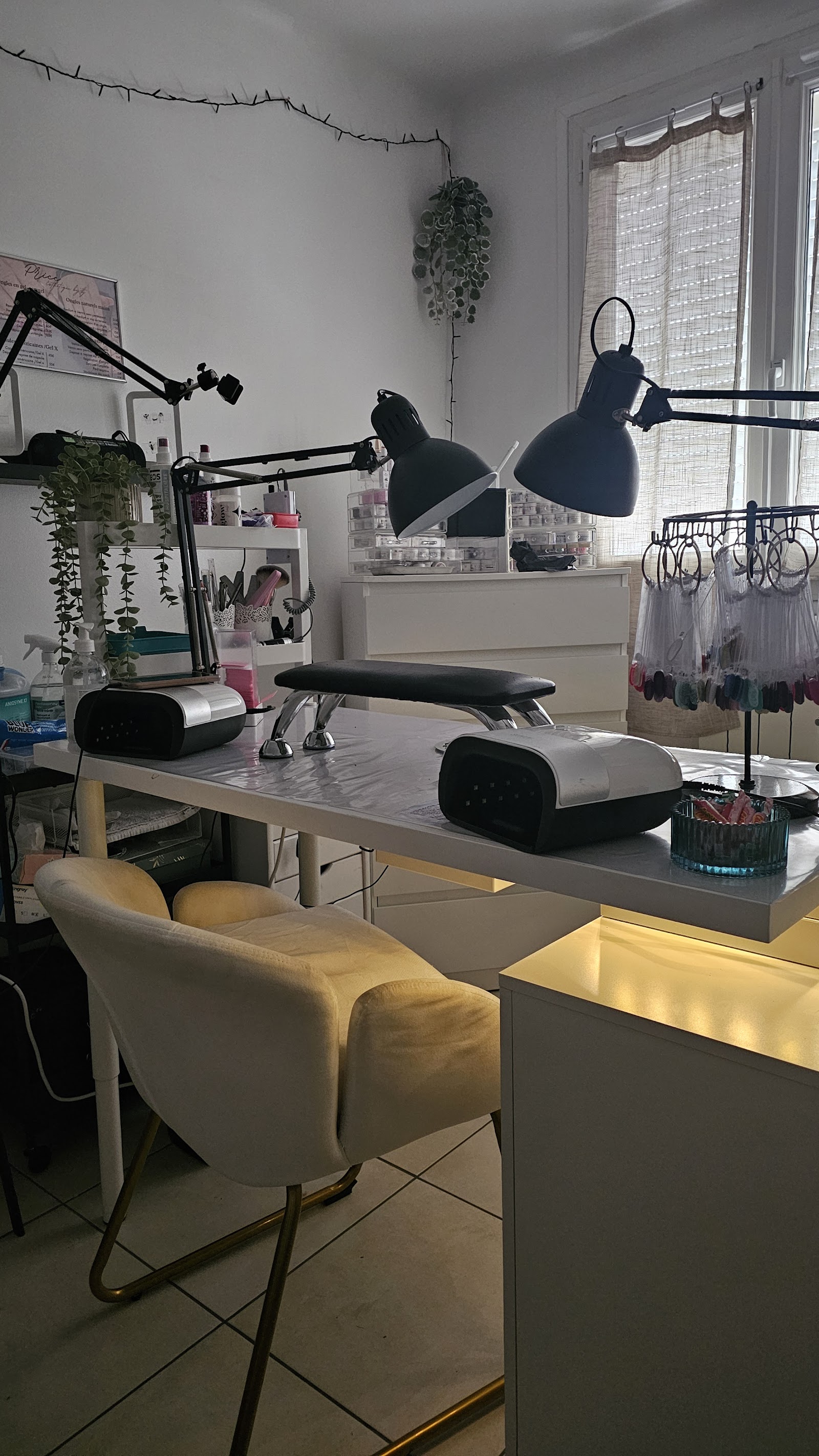 Esthétique by LJ - Ongles Béziers