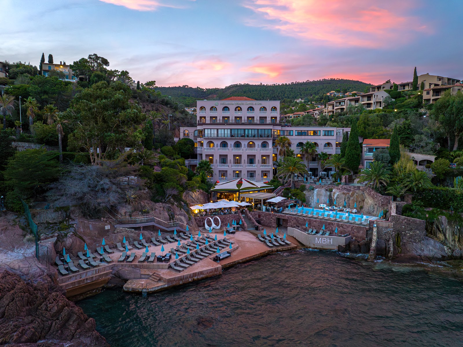 Tiara Miramar Beach Resort